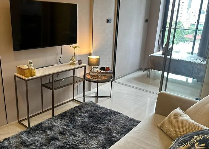 Modern Asoke Apartment Bangkok