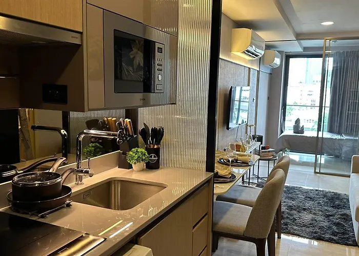 Modern Asoke