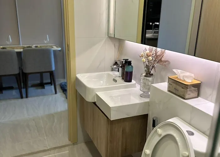Modern Asoke Apartment