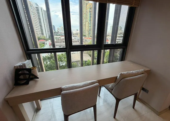Modern Asoke Apartment