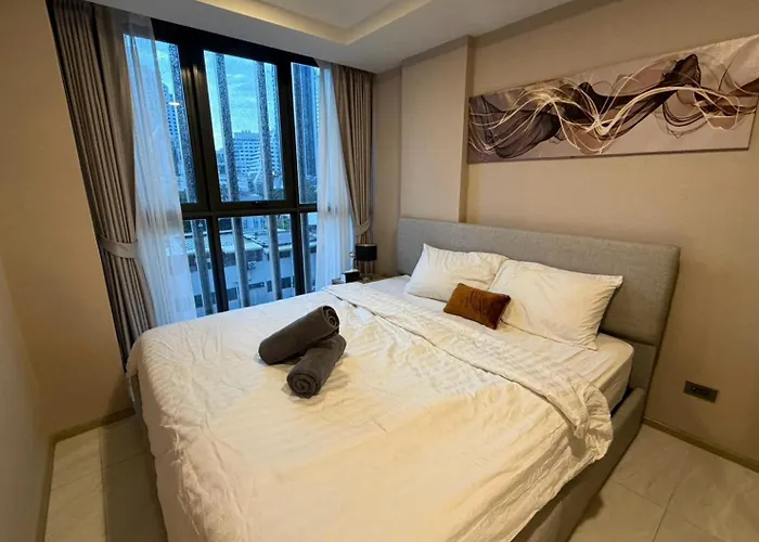 Modern Asoke * Bangkok